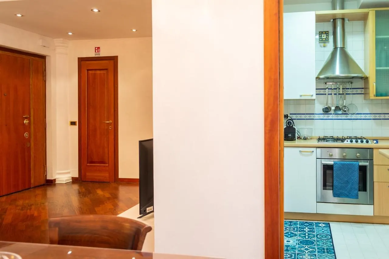 Apartmán Domus Valentinae Řím 0*,